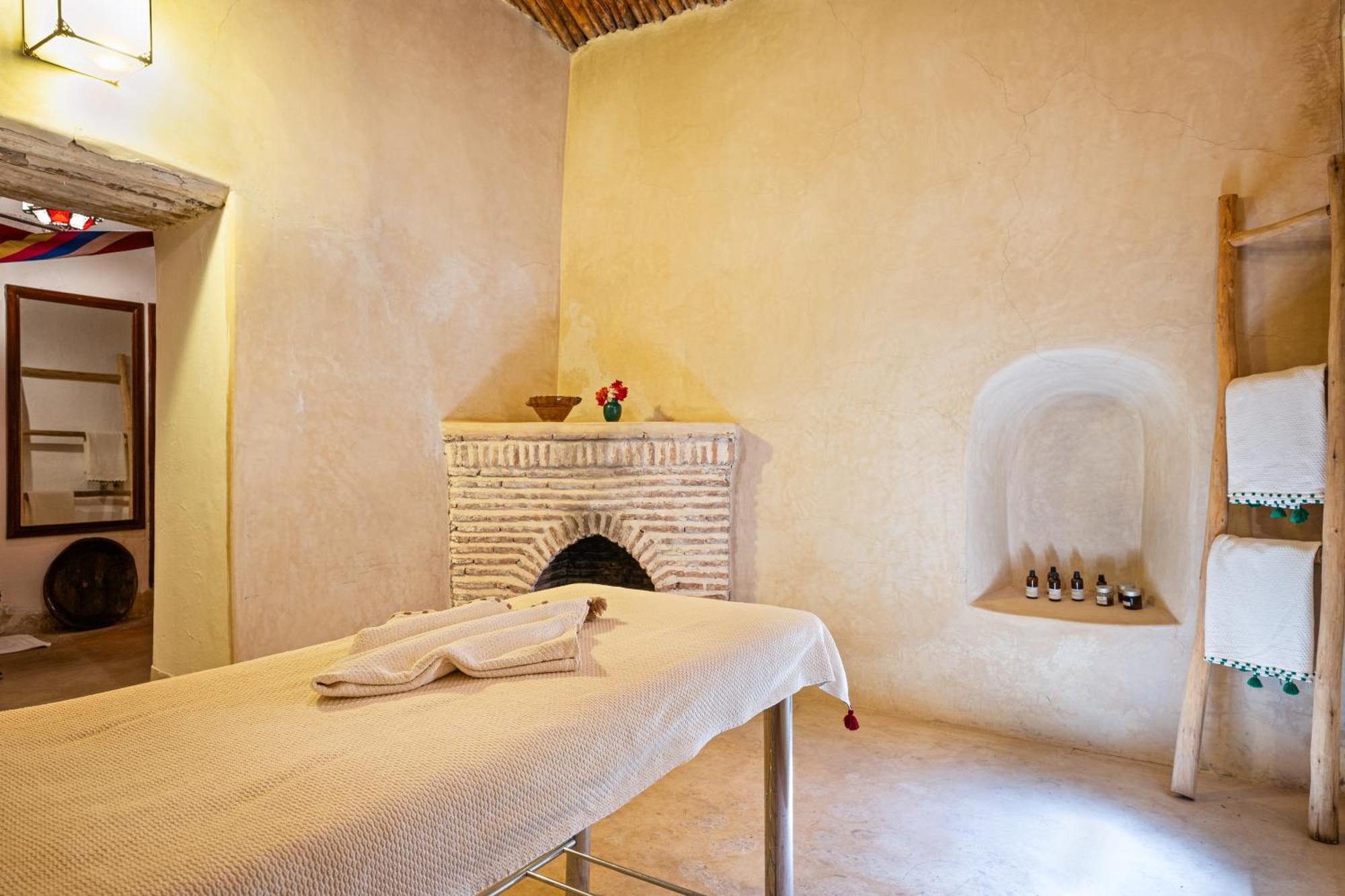 Bed and Breakfast Tigmi à Oumnas Extérieur photo